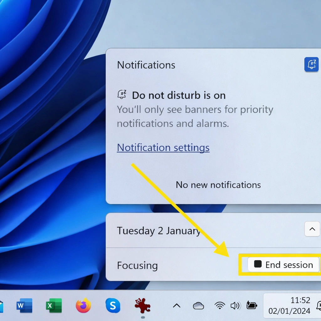 Modo Focus activado en Windows 11 con panel de notificaciones mostrando No molestar y botón para finalizar sesión